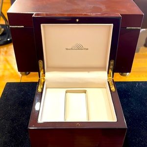 TechnoMarne Watch case